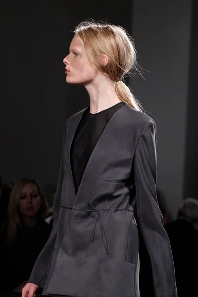 Look 42